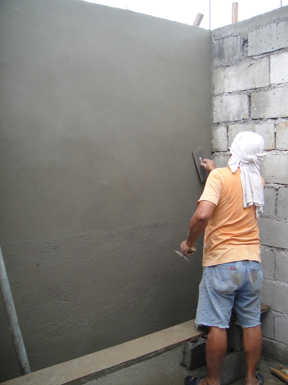 Оштукатуривание стен гипсовой штукатуркой: Журнал о дизайне интерьеров и ремонте Идеи вашего дома — IVD.ru