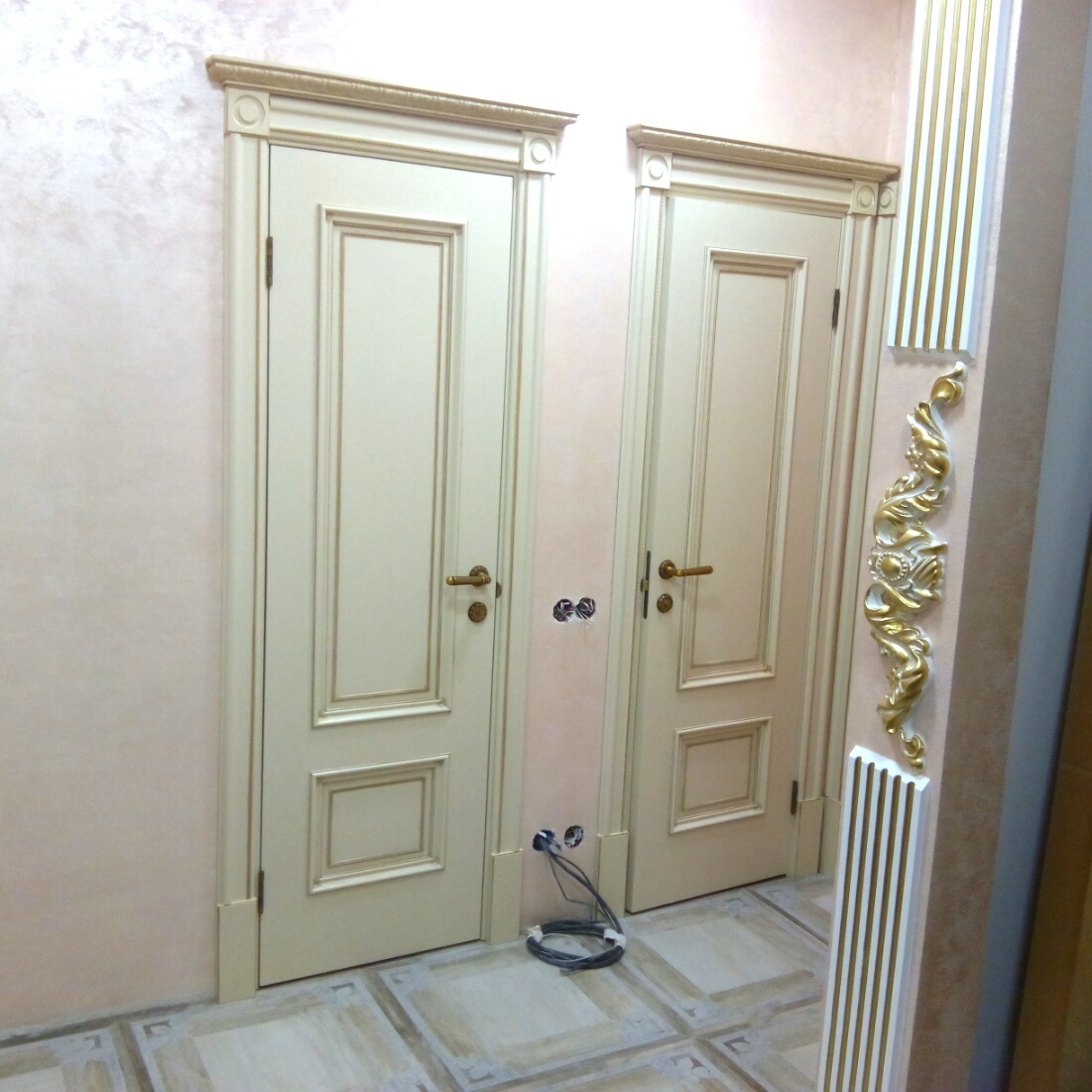 Двери в туалет и ванну фото: Фото: Двери в ванную и туалет