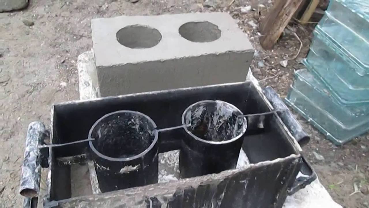 Блоки своими руками для строительства видео: Изготовление строительных бетонных блоков своими руками в домашних условиях