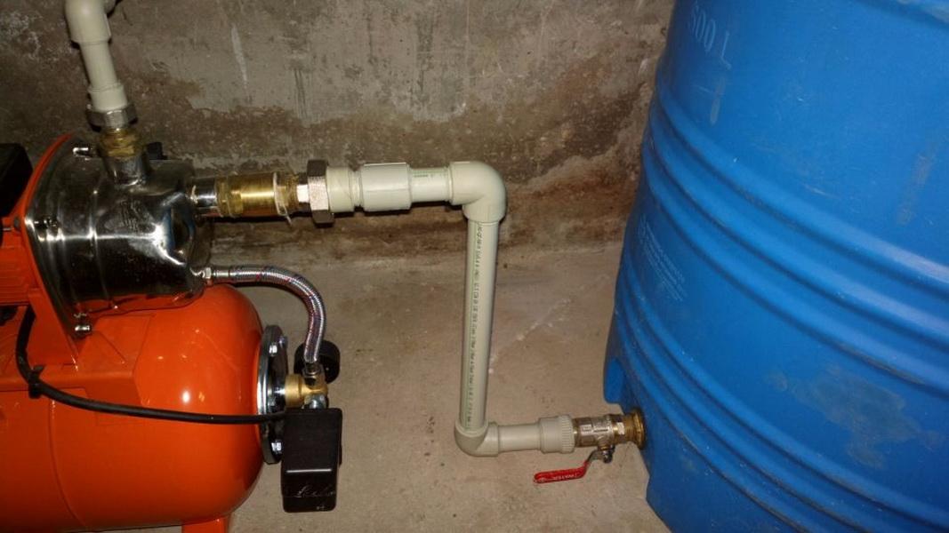 Повысить давление воды в частном доме из центрального водопровода: Как повысить давление воды в водопроводе в частном доме