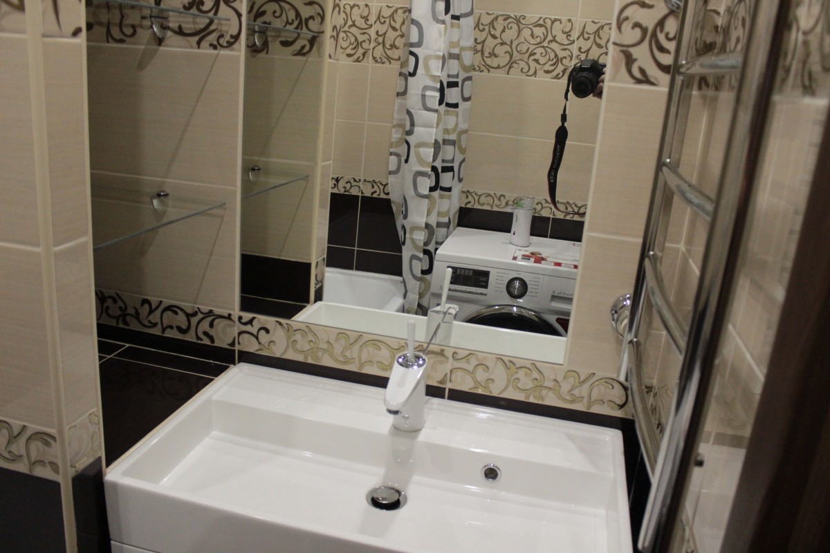 Дизайн ванной комнаты в панельном доме без туалета фото: 8 реальных проектов с фото и планировками