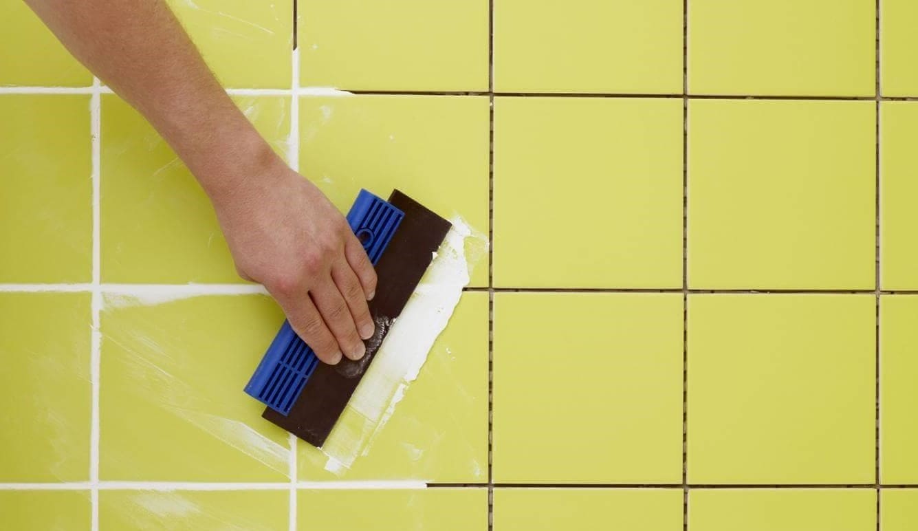 Как подобрать фугу для плитки: в ванной, на пол, на стену