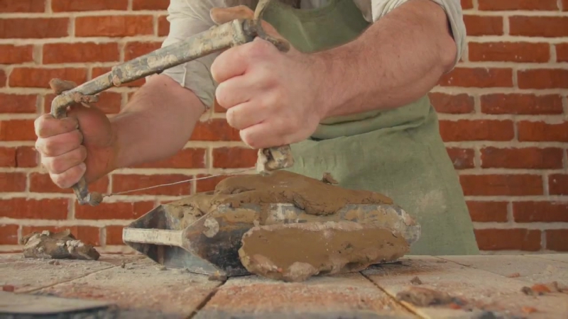 Кирпич из глины как сделать: Самодельный кирпич в домашних условиях