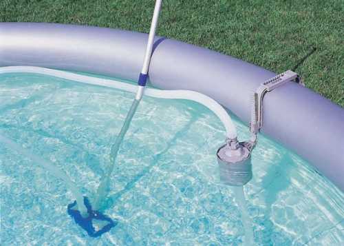 Чем очистить воду в бассейне в домашних условиях – своими руками, химией для бассейна, механическими средствами чистки и специальным оборудованием