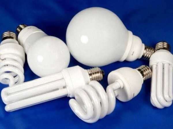 Чем отличается люминесцентная лампа от энергосберегающей – Энергосберегающие лампы: технические характеристики. Люминесцентные лампы энергосберегающие: цены, фото, отзывы