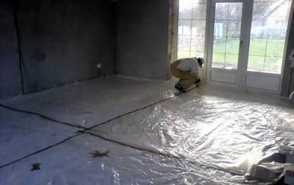 Чем утеплить бетонный пол в частном доме – Как утеплить бетонный пол в частном доме