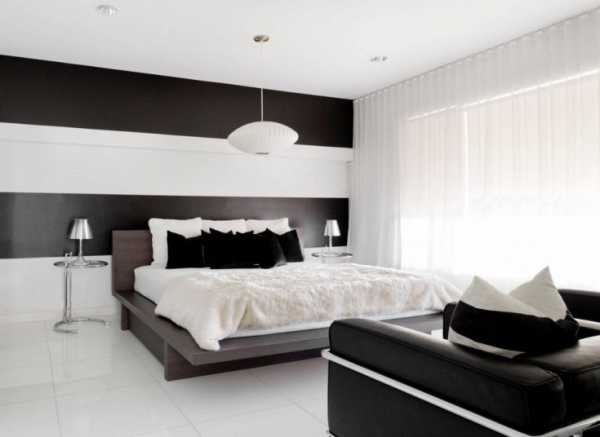 Черно белые обои в интерьере спальни фото – Черно-белая спальня (50 фото): красивые интерьеры с модными акцентами