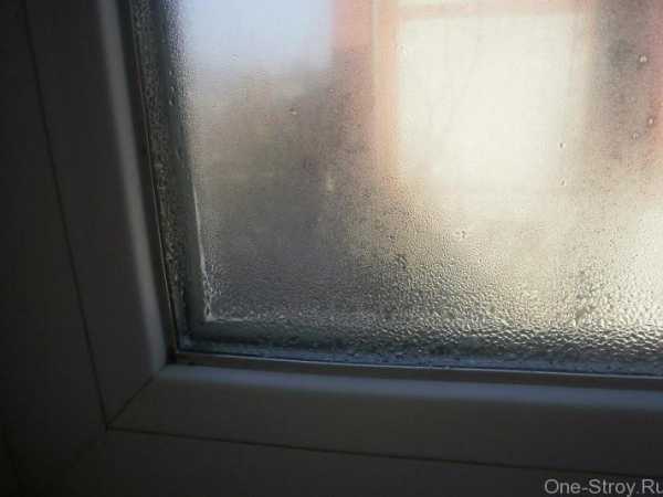Что сделать чтобы не запотевали окна в доме – Что сделать, чтобы окна не замерзали и не запотевали в доме? | Пластиковые окна со скидками | Купить окна ПВХ