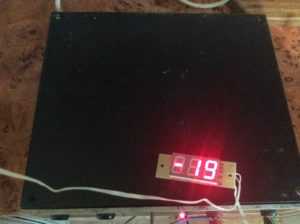 Цифровой термометр своими руками – Простой цифровой термометр своими руками с датчиком на LM35. Цифровой термометр с выносным датчиком своими руками схема