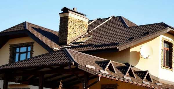 Дачного дома устройство крыши – Как построить простой маленький дачный домик: этапы строительства дачи (как сделать двускатную крышу, монтаж, сборка вальмовой крыши)