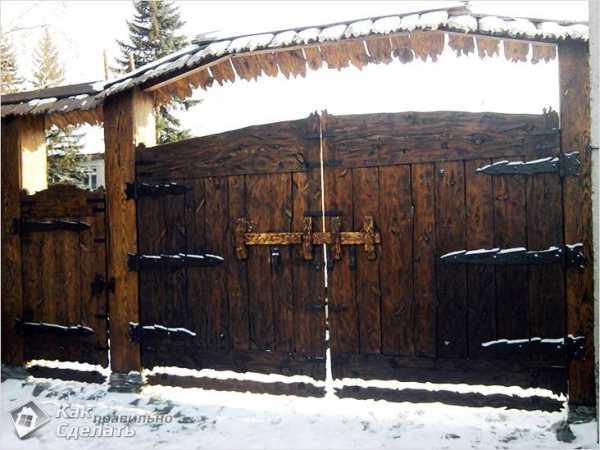Деревянные распашные ворота – Пошаговая инструкция +Фото и Видео