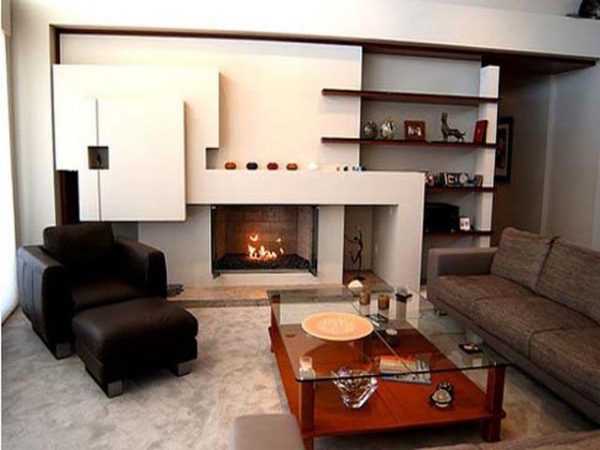 Дизайн гостиная с камином – в доме, фото в квартире, интерьер зала 16 кв. м с угловым камином, проект с эркером