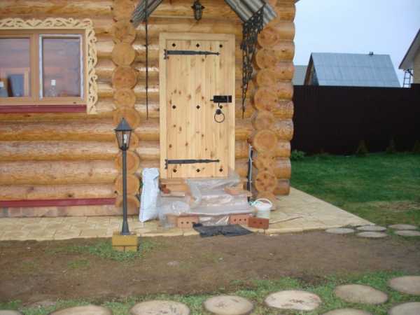 Дверь входная деревянная на дачу – Компания "Лесоснаб" предлагает купить входные деревянные двери для дачи с доставкой по Москве