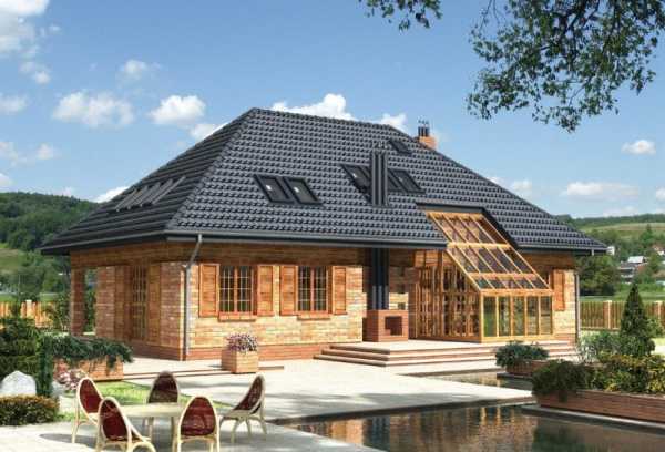 Фото дом с четырехскатной крышей – Конструкция стропильной системы вальмовой четырехскатной крыши, видео инструкция. Одноэтажный дом с вальмовой крышей фото