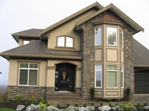 Фото фасад дома с эркером – Двухэтажные дома с эркерами: плюсы и минусы, проекты и планировки: варианты интерьера