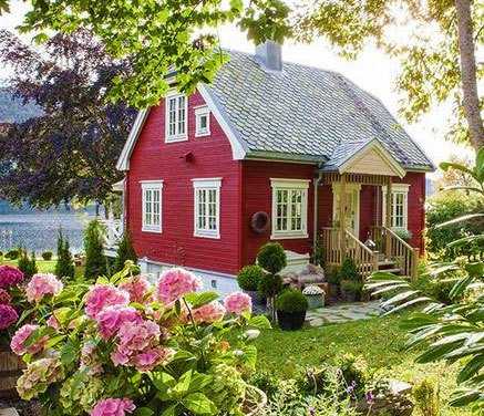 Фото красивые загородные небольшие дома – ~ Маленькие Деревянные Дачные Домики ~ Современный дизайн для дачи мечты: фото