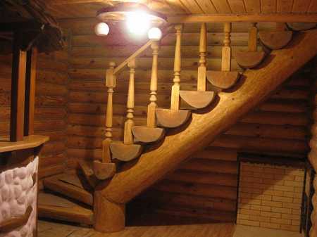 Фото лестницы из бревна фото – фото в доме, видео как своими руками, рубленные как сделать, из оцилиндрованного на второй этаж, примеры из дикого, готовая наружная