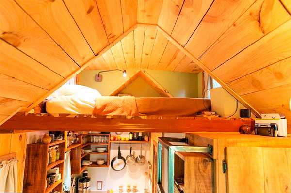 Фото небольшой дачный домик – Проекты дачных домиков для постоянного и временного проживания + Видео
