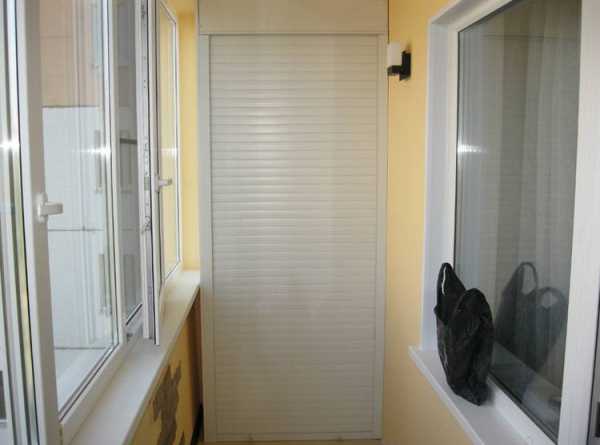 Фото вертикальные жалюзи на двери – Жалюзи на дверной проем (или вместо двери) (14 фото примеров)