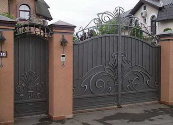 Фото ворота с элементами ковки – Фотографии кованых ворот и калиток