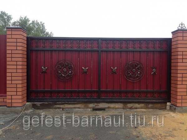 Фото ворота с элементами ковки – Фотографии кованых ворот и калиток
