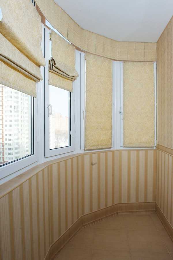 Фото жалюзи на балкон – Жалюзи на балкон - как выбрать, фото видов вертикальных и горизонтальных пластиковых жалюзи, инструкция по установке, цена и где купить в Москве и СПб