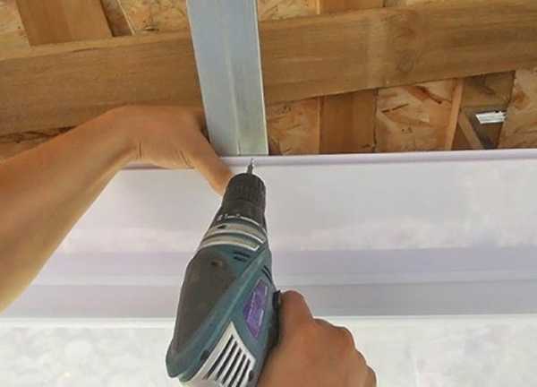 Как наклеить пластиковые панели в ванной – Отделка ванной панелями пвх: как правильно закрепить покрытие бескаркасным способом