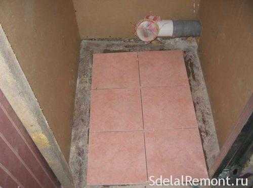 Как правильно класть плитку на пол в туалете – способы, позволяющие правильно уложить настенный и напольный кафель