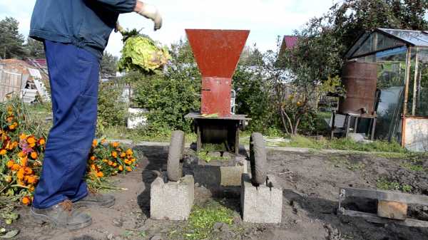 Как сделать измельчитель травы своими руками видео – Как сделать садовый измельчитель для травы и веток своими руками из стиральной машины, триммера, болгарки