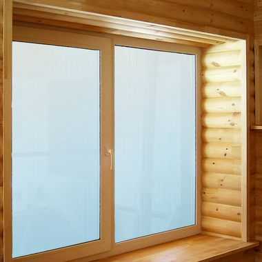 Как ставить стеклопакеты в деревянном доме – Монтируем пластиковые окна в деревянном доме. Инструкция по установке пластиковых окон своими руками