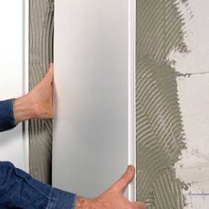 Как установить пластиковые панели на стены – Установка панелей пвх своими руками. Пособие по монтажу пластиковых панелей. Потолок из пластиковых ПВХ-панелей