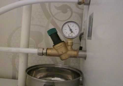 Как установить редуктор давления воды своими руками – Как установить редуктор давления воды в системе водоснабжения своими руками