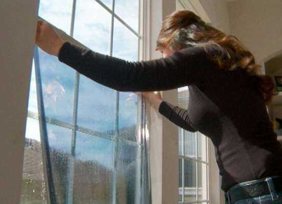 Как утеплить деревянное окно на зиму – Как самостоятельно утеплить окна на зиму, различные способы, советы, рекомендации (с видео)