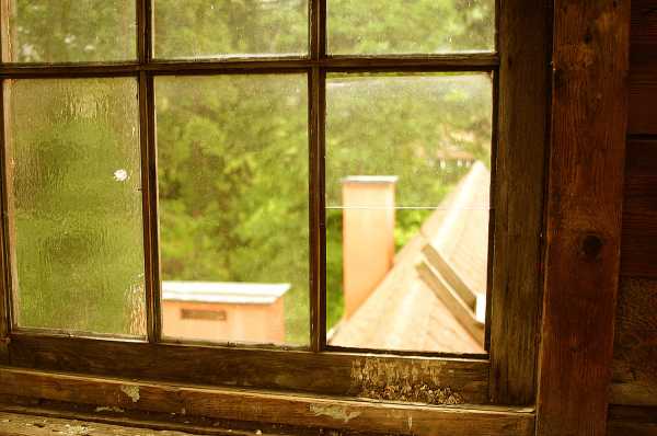 Как заколотить окна на зиму – Чем лучше утеплить окна на зиму, как заклеить деревянные рамы своими руками: инструкция, фото и видео-уроки, цена