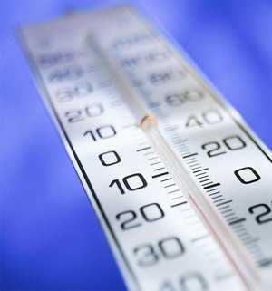 Какая температура дома воздуха должна быть – норма по ГОСТу, сколько градусов, согласно закону, должно бить в многоквартирном доме зимой, нормативы в угловых помещениях