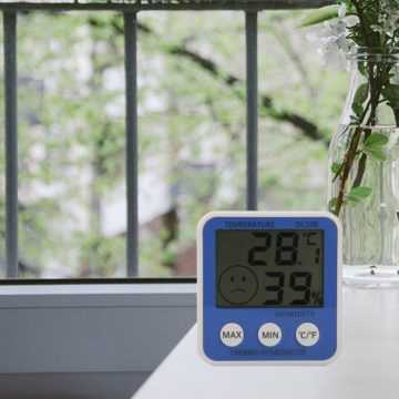 Какая влажность должна быть в спальне – Норма влажности воздуха в квартире: способы измерения и регулирования до «здоровой отметки»