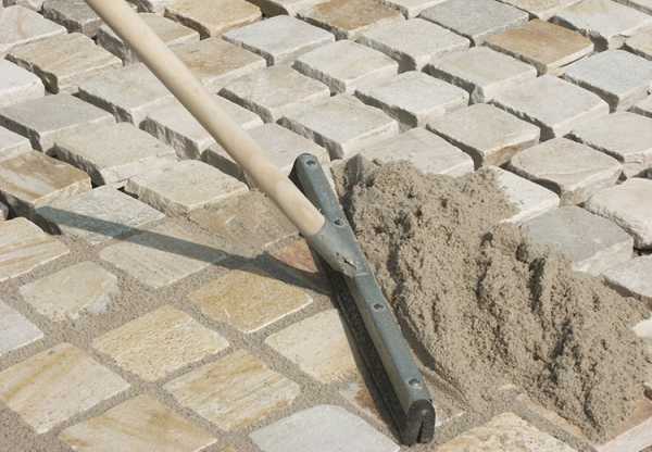 Какой нужен песок для укладки тротуарной плитки – Укладки тротуарной плитки на песок: основные правила
