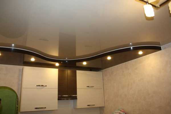 Комбинированный потолок гипсокартон и натяжной на кухне – Комбинированный натяжной потолок на кухне