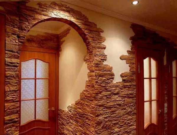 Коридор с декоративным камнем дизайн – внутренняя отделка искусственным гибким и диким камнем в коридоре, варианты дизайна стен