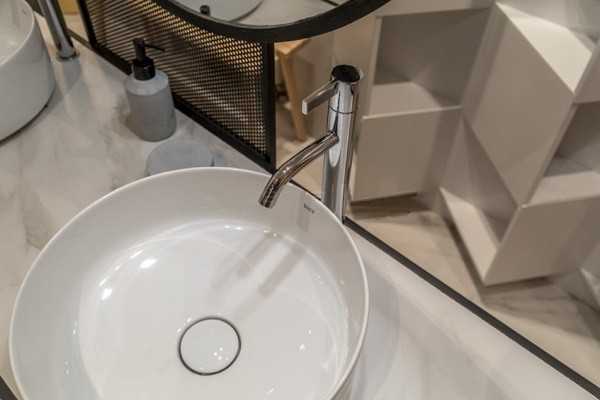 Круглая раковина на столешницу для ванной – Купить накладную раковину (чашу) на столешницу в ванную комнату в Москве в интернет-магазине Вся-сантехника.ру