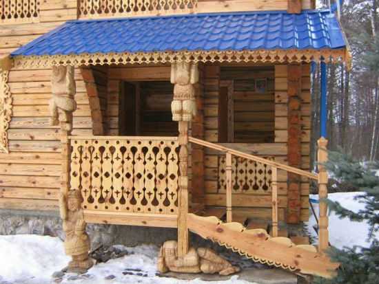 Крыльцо к дому из дерева – как построить крылечко своими руками, красивые варианты конструкции, как пристроить изделие к дому