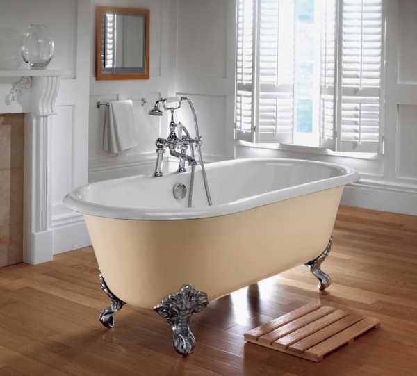 Ламинат водоустойчивый – варианты 33 и 34 класса толщиной 8 и 12 мм, влагостойкие пластиковые модели с рисунком под плитку для ванной комнаты, отзывы