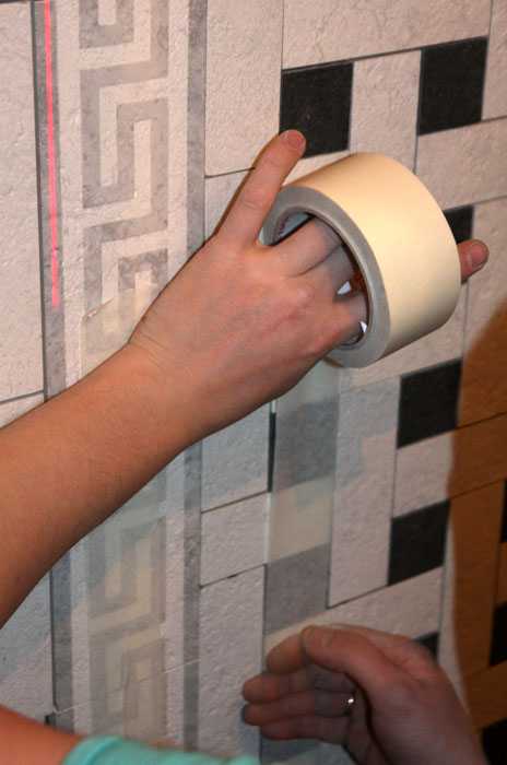 Можно ли укладывать керамогранит на стену – фото укладки без швов, как правильно класть по инструкции, а также нужно ли мочить плитку перед тем, как укладывать