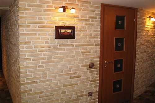 Облицовка под кирпич декоративная – кирпичная имитация стен своими руками или варианты дизайна с декорированием плитки из гипса, пластика или дерева внутри помещения для спальни, коридора