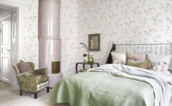 Обои яркие на стены – красивые варианты в цветочек в комнате, модели с крупным цветочным рисунком и птицами на стену
