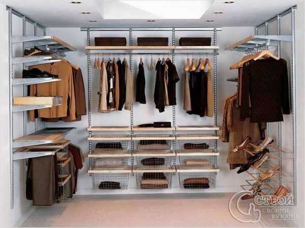 Оснащение гардеробной комнаты – оборудование, как обустроить комнату, комплектующие освещения, фурнитура, фото изготовления скамьи, вентиляция без окна, комплекс