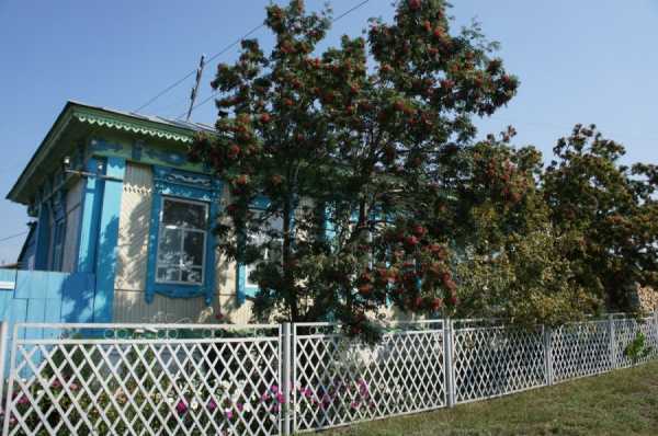 Палисадник перед домом своими руками фото – Дизайн палисадника перед домом своими руками, фото красивых палисадников