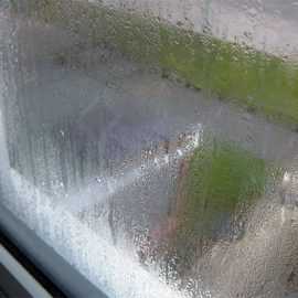 Пластиковые окна запотевают причина – Потеют пластиковые окна - что делать в этом случае?