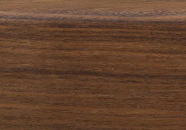 Плинтус деревянный напольный широкий – видео-инструкция по установке своими руками, особенности широких высоких, белых, шпонированных изделий для пола, под покраску, как крепить, прибить, размеры, цена, фото