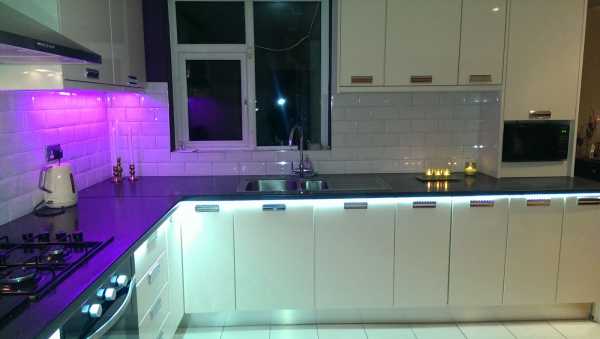 Подсветка для кухни под шкафы фото – фото мебельных светильников, накладные на шкаф на кухне, подсветка своими руками, видео-инструкция